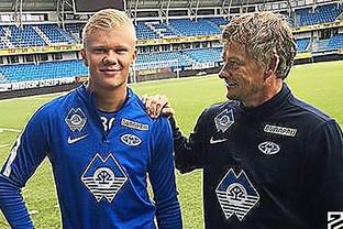 中国青年球员王钰栋将加盟德乙达姆施塔特，开启欧洲留洋之路，为中国足球注入新活力。