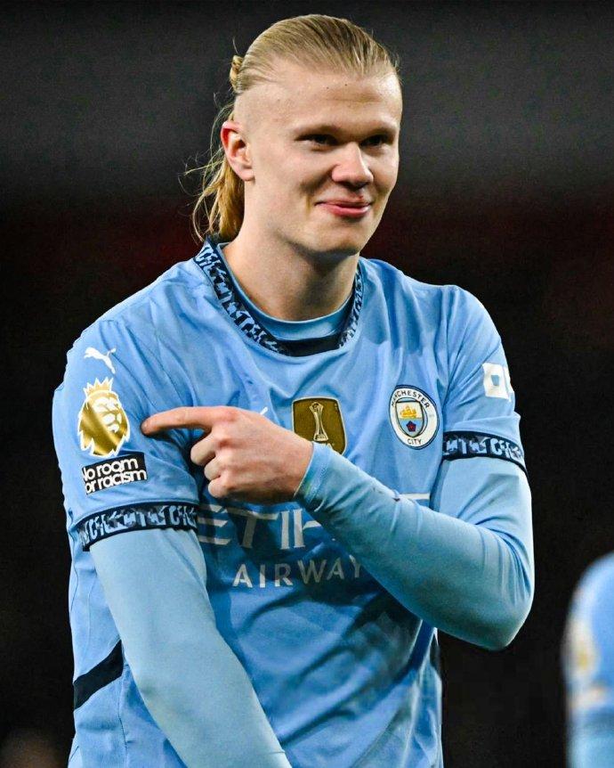 NBA最佳阵容公布：詹姆斯入选,（NBA最佳阵容出炉，詹姆斯上榜）