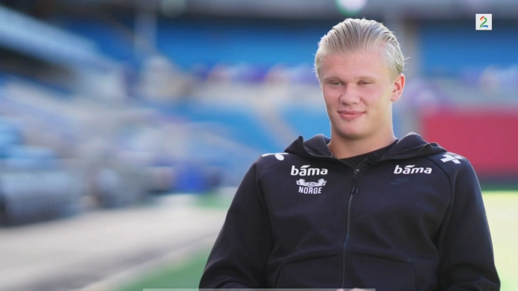 格拉斯纳：利物浦？我会在下个月开启和水晶宫的续约谈判（格拉斯纳回应利物浦传闻：下月将与水晶宫启动续约谈判）