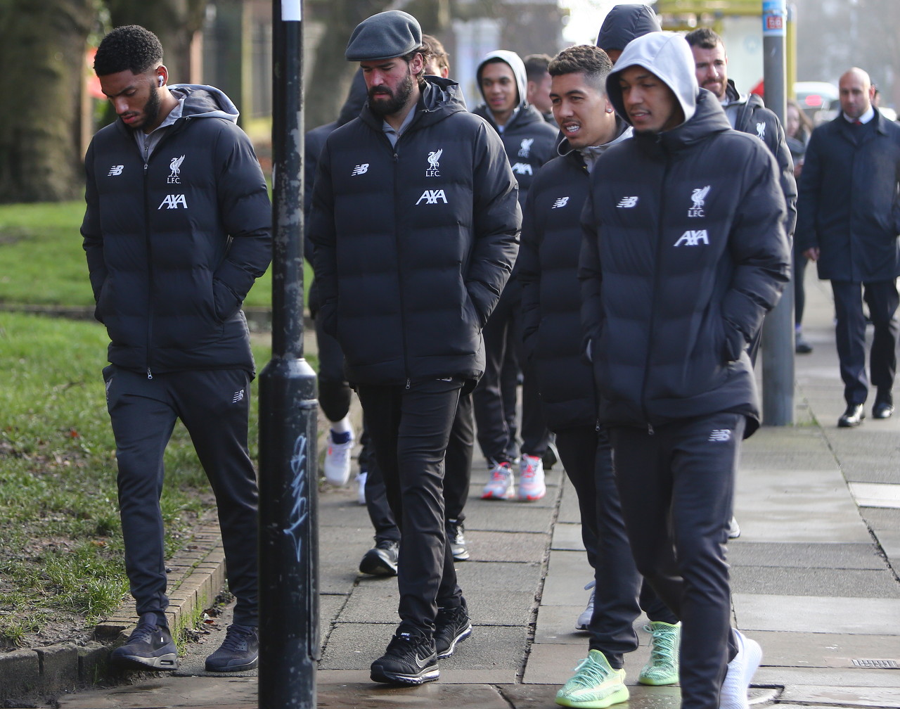 泰山功勋外援罗麦多重回省体，他曾在99年帮助球队夺得双冠王（曾在1999年助泰山加冕双冠的功勋外援罗麦多重返省体）