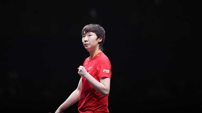 詹姆斯谈里夫斯表现：他有天赋又很勤奋，由衷为他感到开心（詹姆斯盛赞里夫斯：天赋兼勤勉，我真心替他高兴）