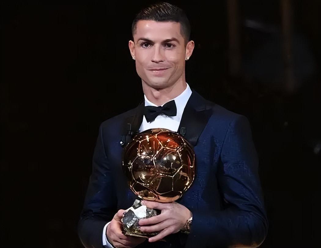 前米兰后卫加利谈米兰德比：米兰不要过度退守；预测比分1-1（米兰名宿加利：德比战告诫红黑别过度退守，预测1比1）